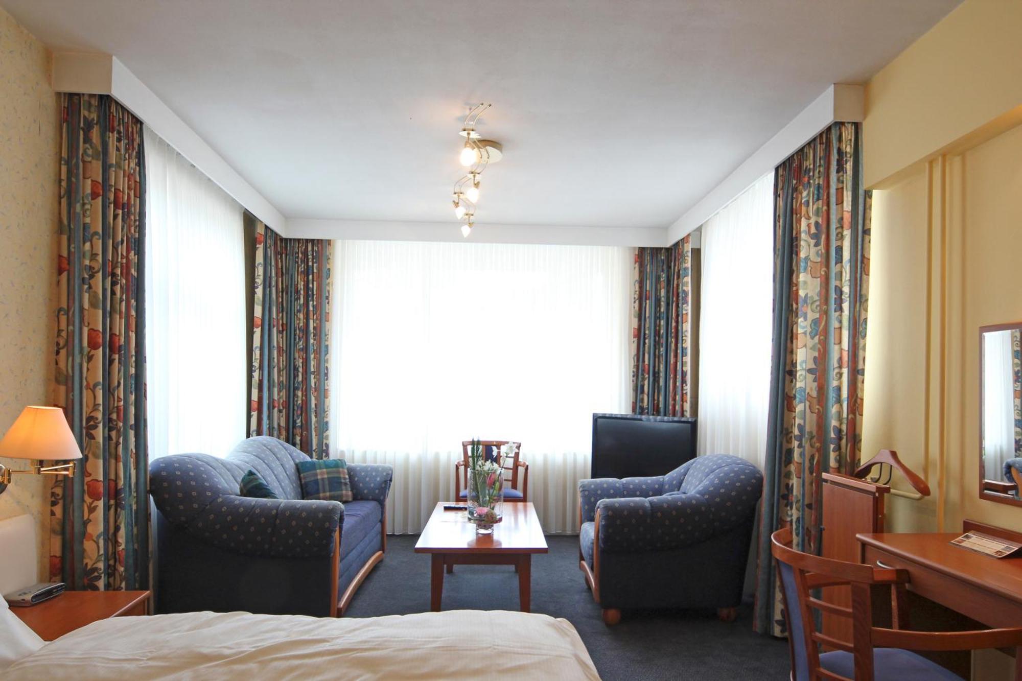 Grand Hotel Monopole ファルケンブルフ 部屋 写真