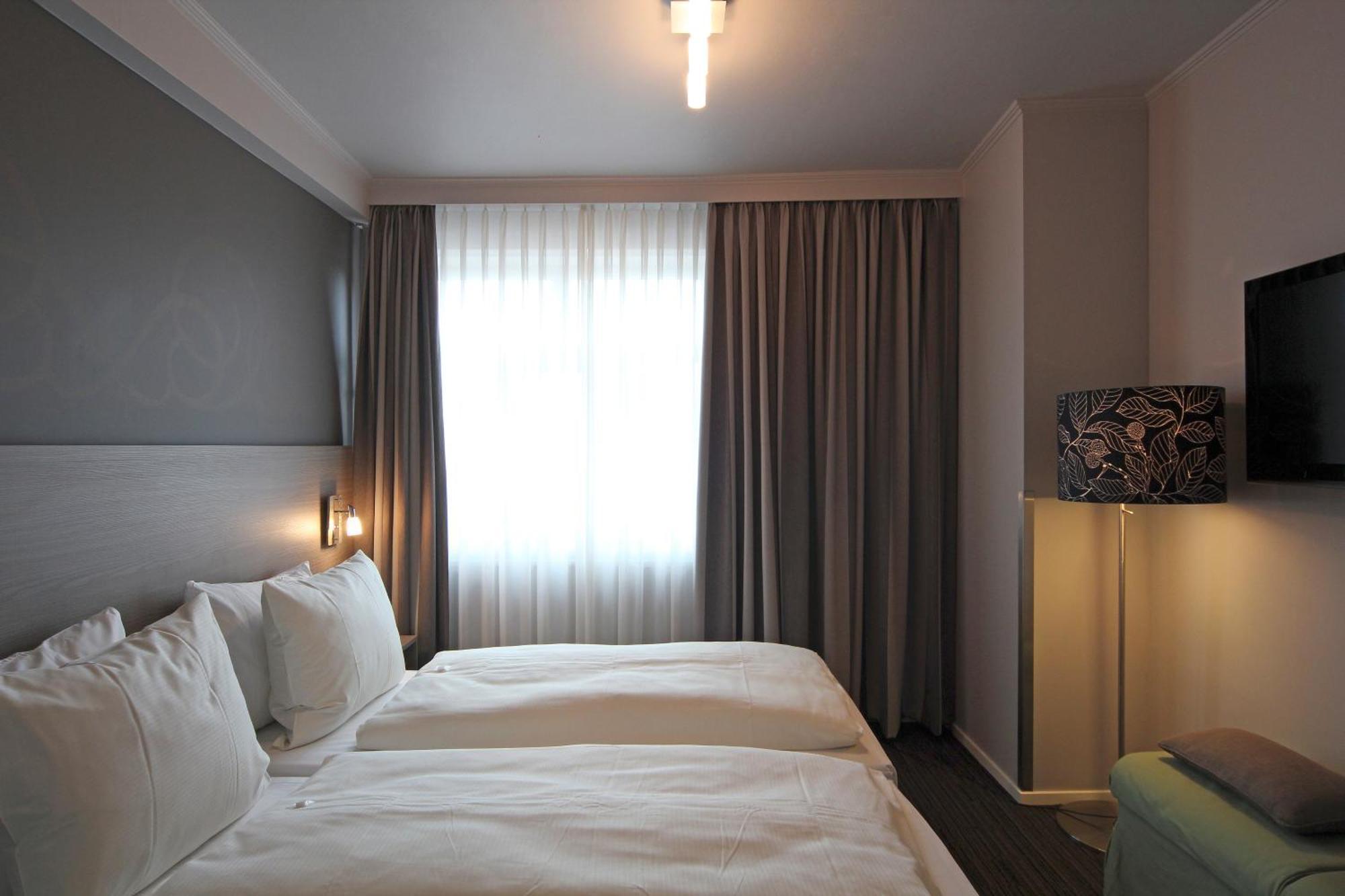 Grand Hotel Monopole ファルケンブルフ 部屋 写真