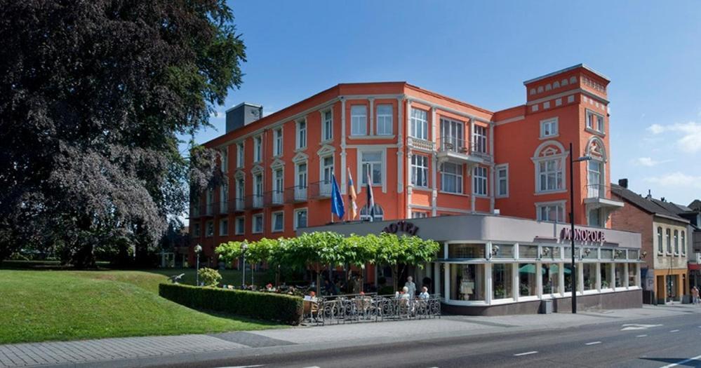 Grand Hotel Monopole ファルケンブルフ エクステリア 写真